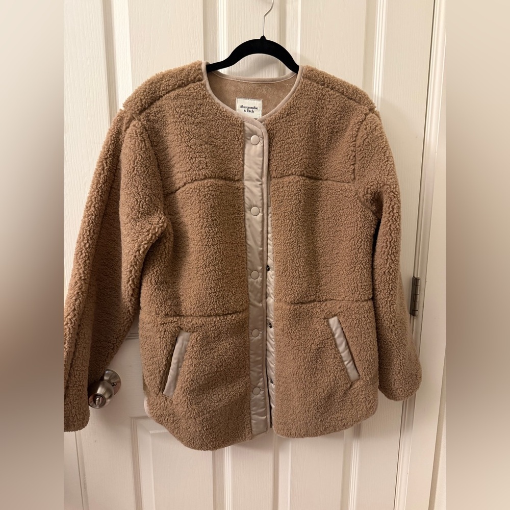 Abercrombie & Fitch Teddy Sherpa Jacket - Beige